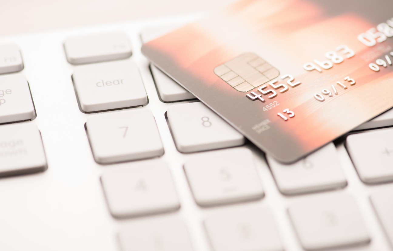 Corporate cards with spend controls and approvals