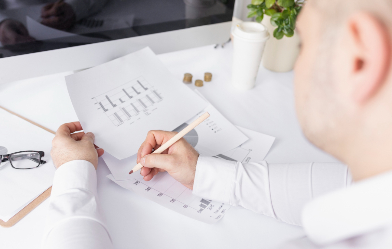 Marketplace payouts to vendors and creators